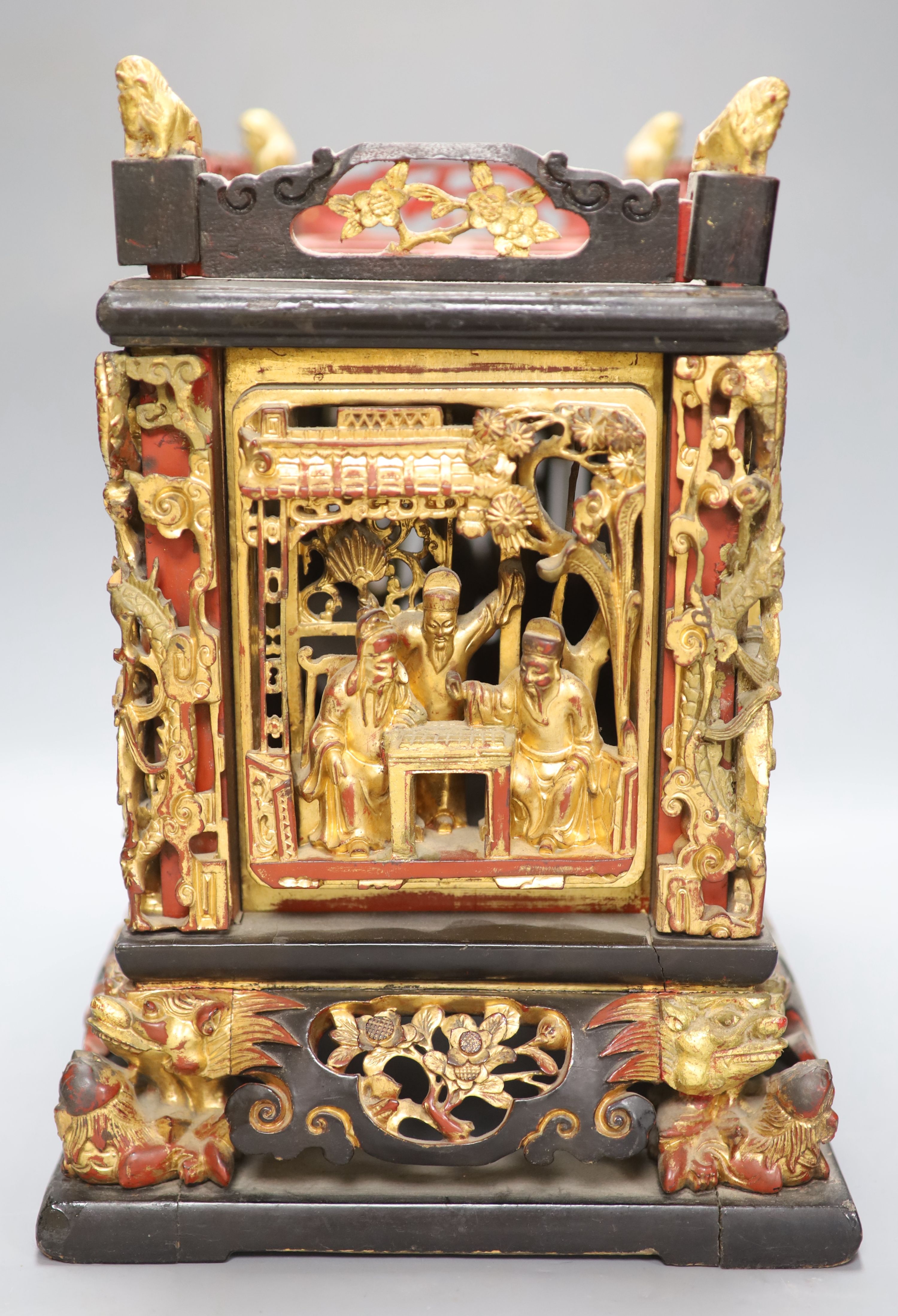 A 19th/20th century Chinese carved gilt lacquer offering box (chanab), height 32cm